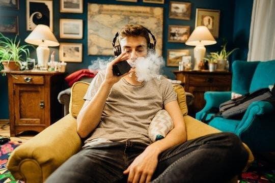 Nuevas tendencias en e-cigaretta: noticias sobre cigarrillos electronicos que debes conocer hoy