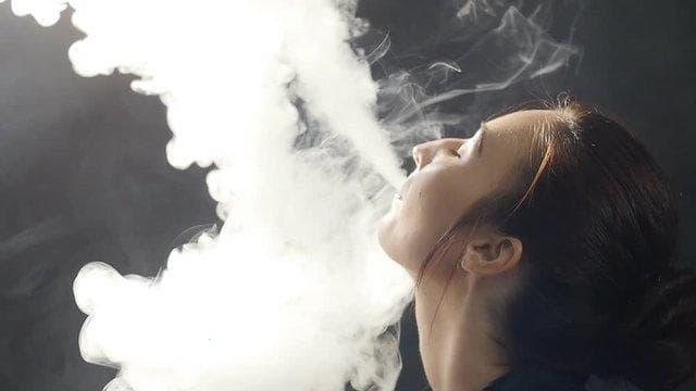 Análisis actual sobre trực tiếp bóng đá y cigarrillos electronicos mas cancerigenos ¿cómo influyen en la atención mediática y la salud?