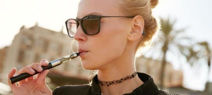 Descubre las mejores ofertas de cigarrillos electronicos Evole y papelos electronicos para una experiencia única