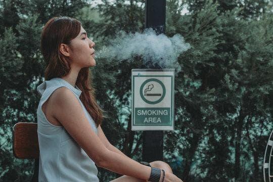 Guía 2025 del impuesto sobre liquidos para cigarrillos electronicos y su impacto en usuarios de IBvape E-Papierosy